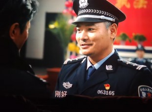 腾博汇游戏官网开展《雅丹卫士》观影主题党日活动